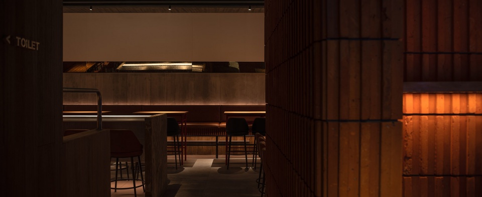 鄭州居酒店裝修公司摩登燒gè鳥居酒屋設計案例(圖8)