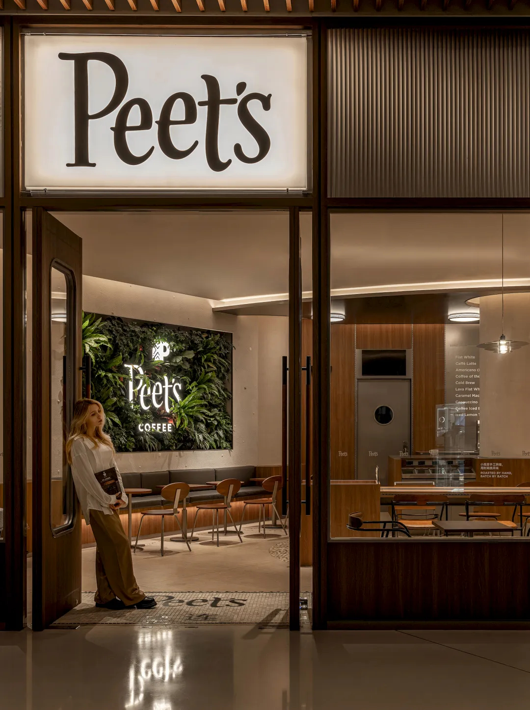 海港文化復(fù)古風(fēng)情  Peets皮爺咖啡店裝修設(shè)計(圖1)