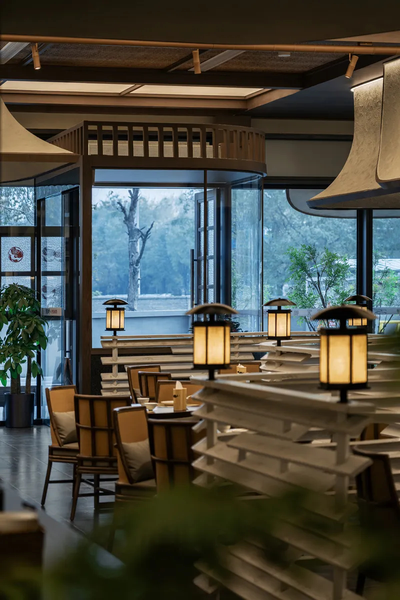 山野特色   朝溪湘伴·魚(yú)湯泡飯湘菜餐廳裝修設(shè)計(jì)(圖6)