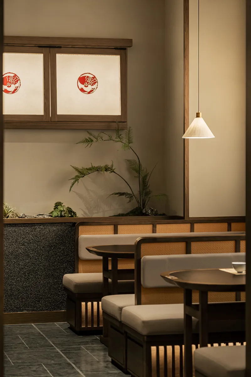 山野特色   朝溪湘伴·魚(yú)湯泡飯湘菜餐廳裝修設(shè)計(jì)(圖9)